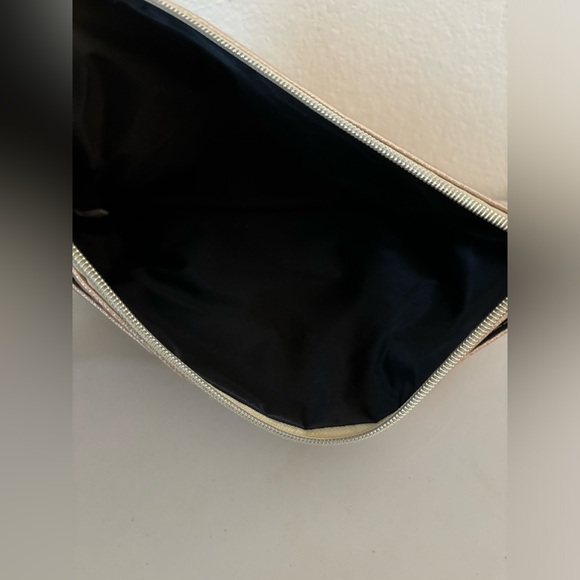 Liz Claiborne Gold Wristlet - Picture 2 of 5